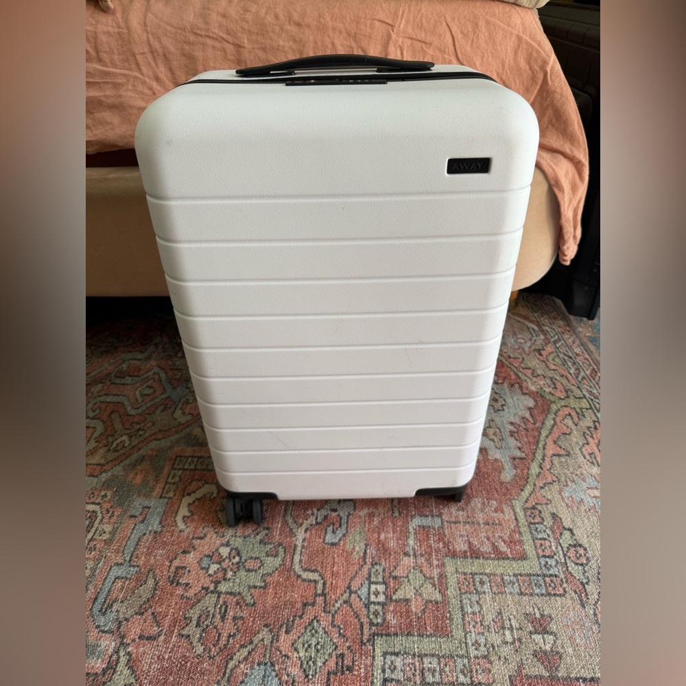 Away Bigger Carry On, Matte White w/ Built in Portable Charger (No longer sold)
